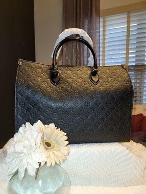 Luxury Embossed Black faux Leather Top-Handle Tote